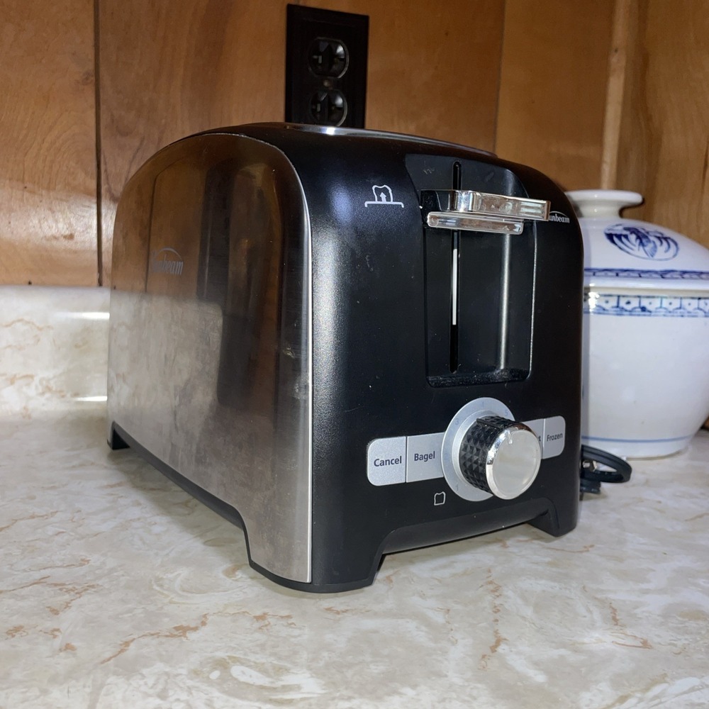 Sunbeam 2 Slice‎ Wide-Slot Toaster - Brushed Stainless Steel TSSBTRSB04